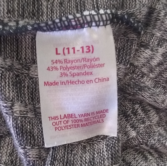 No Boundaries Top - Picture 3 of 8